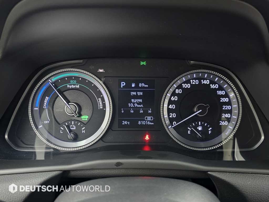 Hyundai Sonata — photo 08
