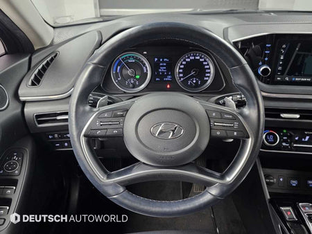 Hyundai Sonata — photo 13