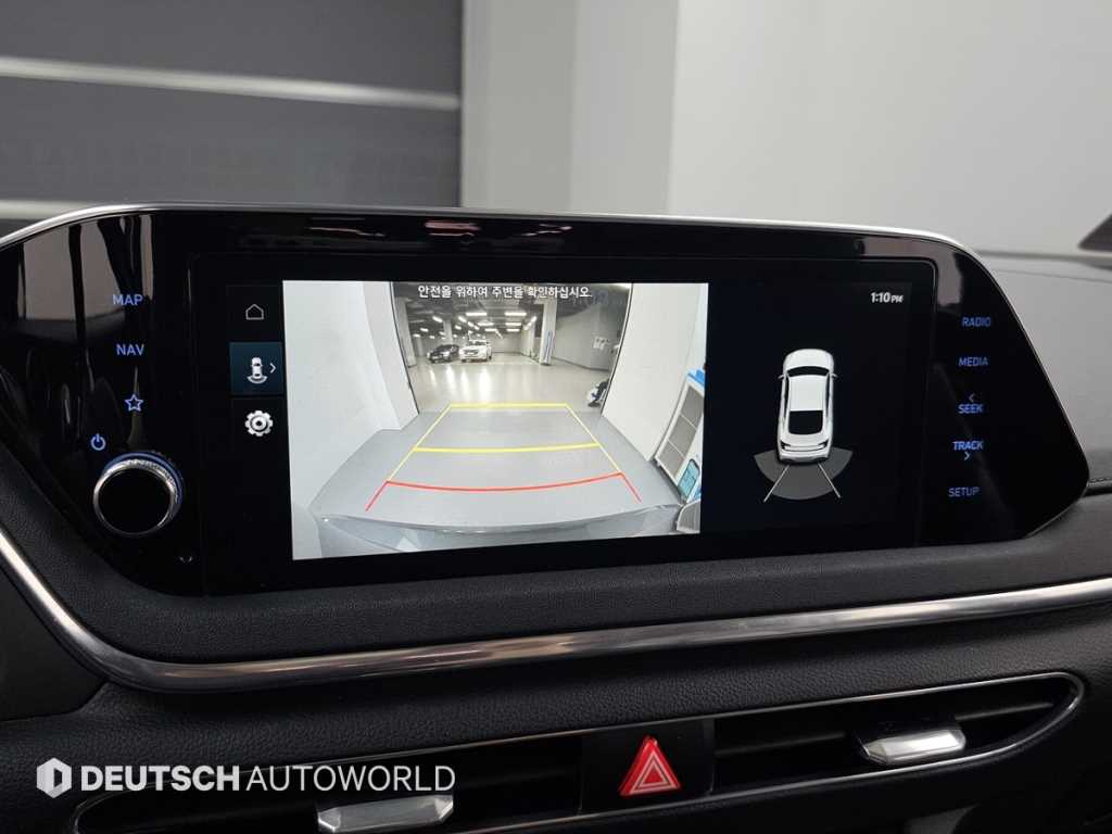 Hyundai Sonata — photo 15