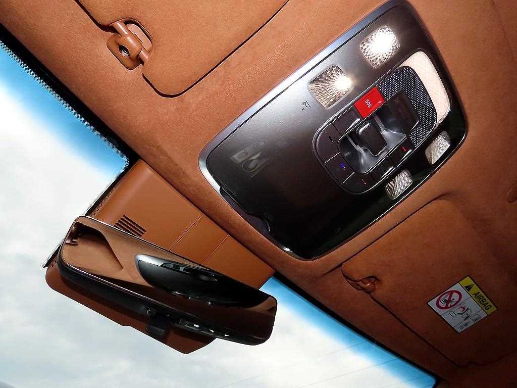 Genesis GV80 — photo 15