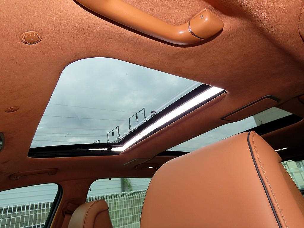 Genesis GV80 — photo 16