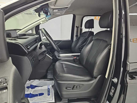 Hyundai Staria — photo 11
