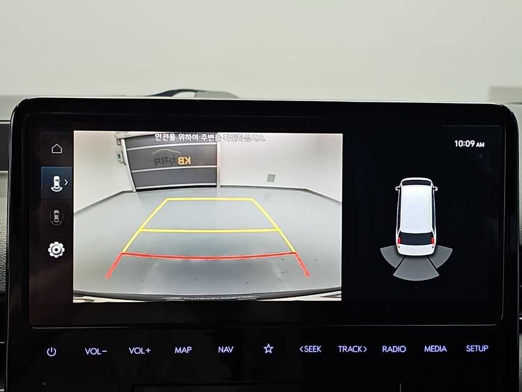 Hyundai Staria — photo 15