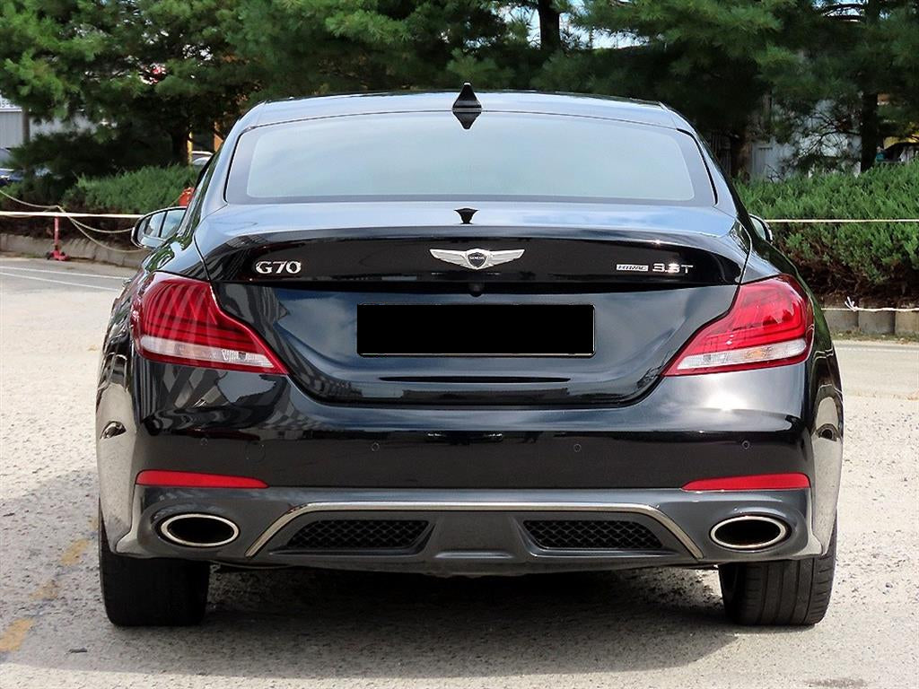 Genesis G70 — photo 04