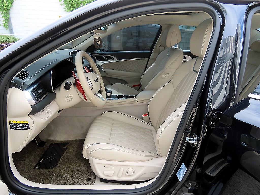 Genesis G70 — photo 05
