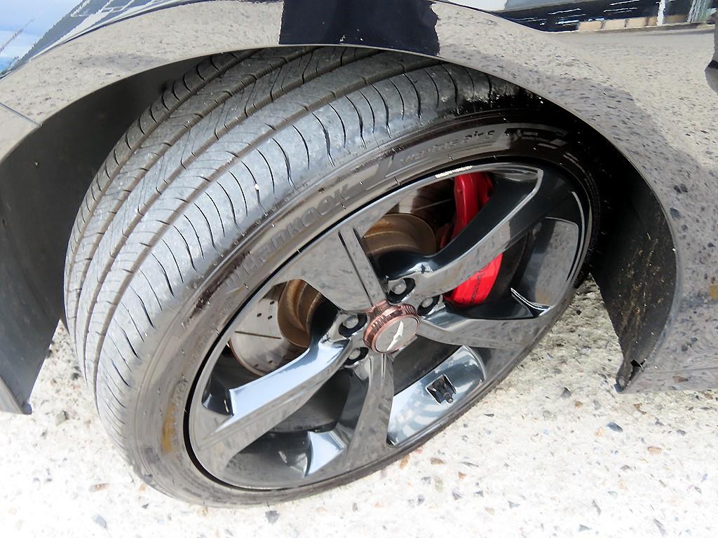 Genesis G70 — photo 20