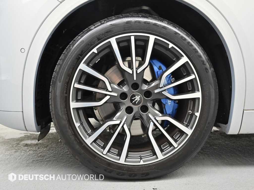 Maserati Grecale — photo 05