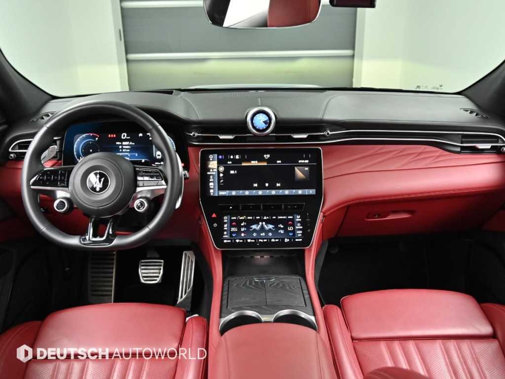 Maserati Grecale — photo 07