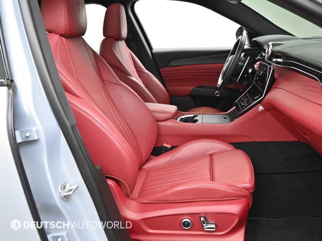 Maserati Grecale — photo 10