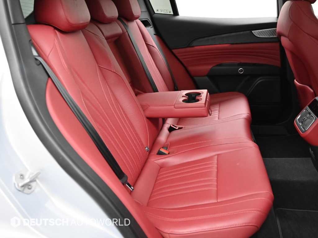 Maserati Grecale — photo 12