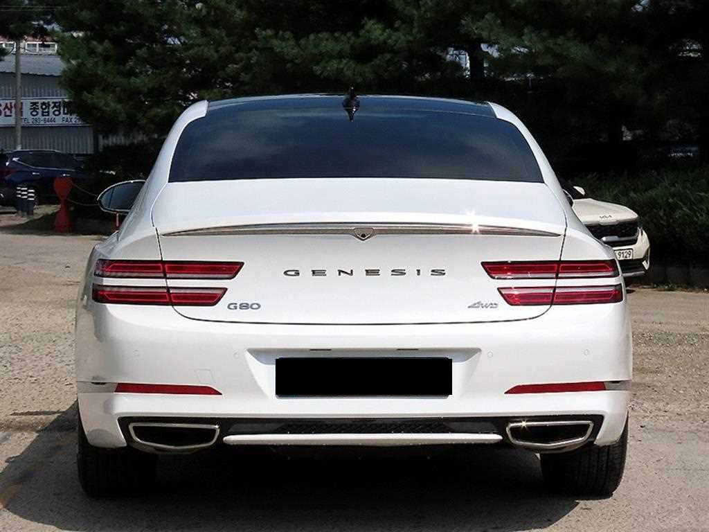 Genesis G80 — photo 04