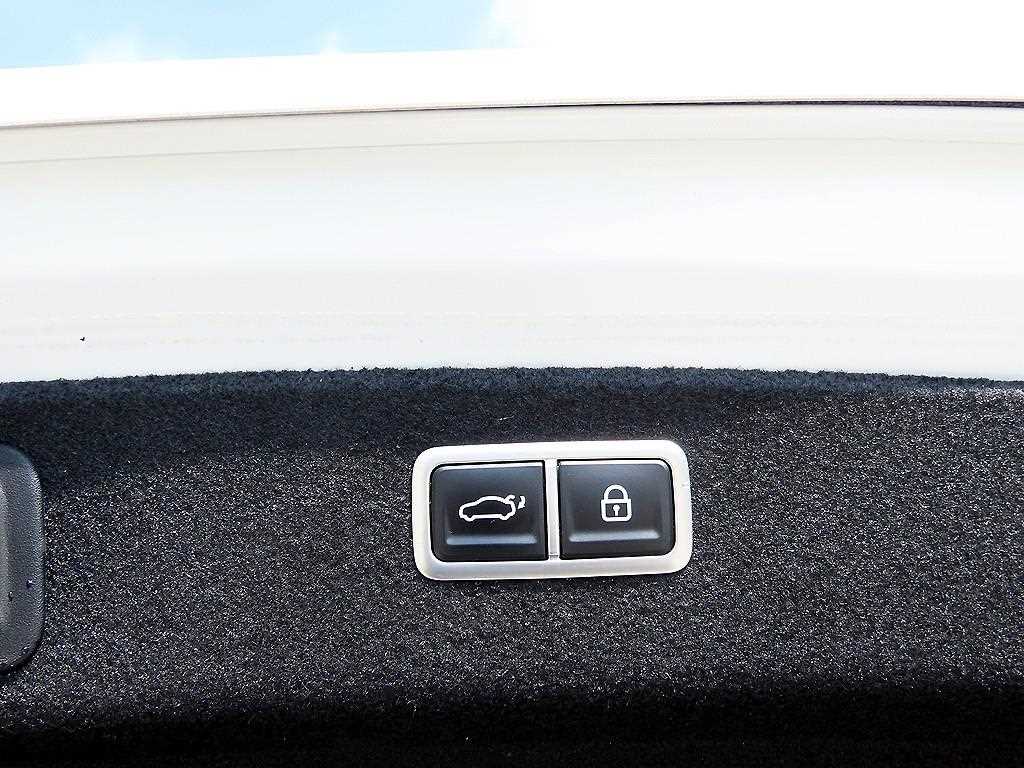 Genesis G80 — photo 15
