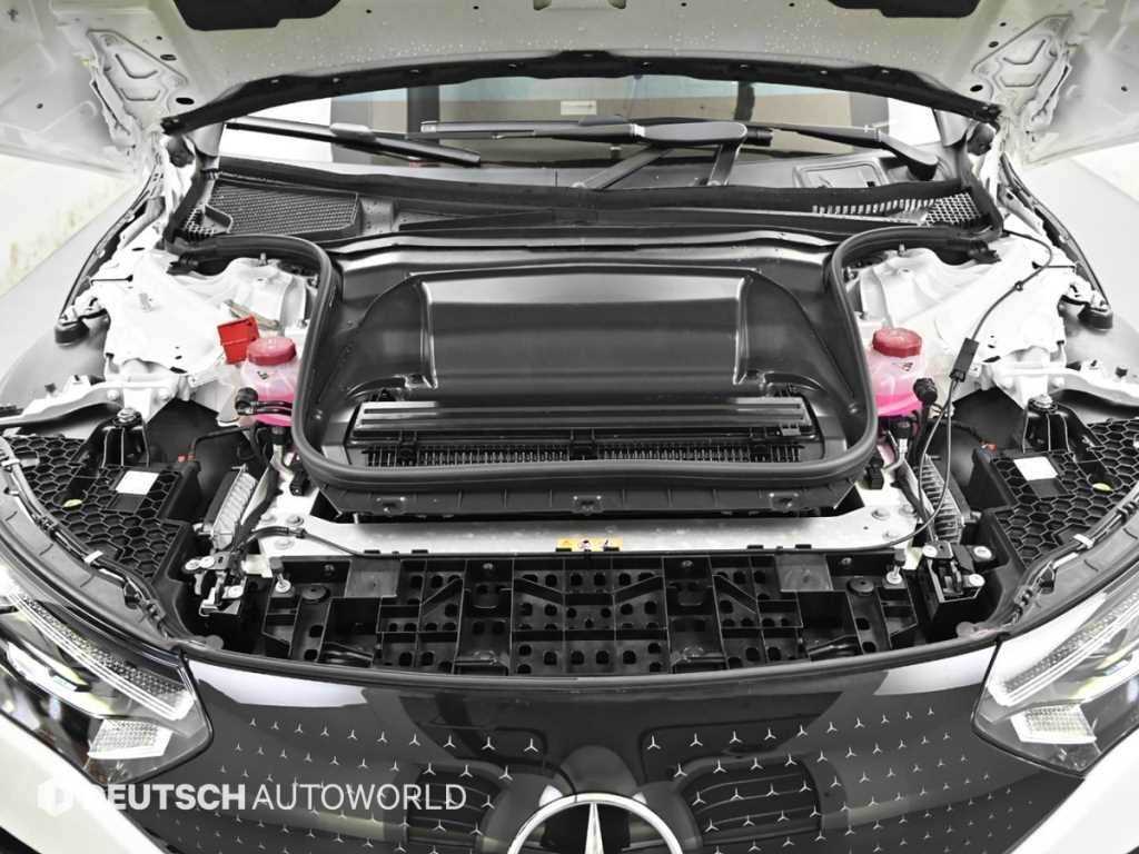 Mercedes-Benz EQE — photo 06