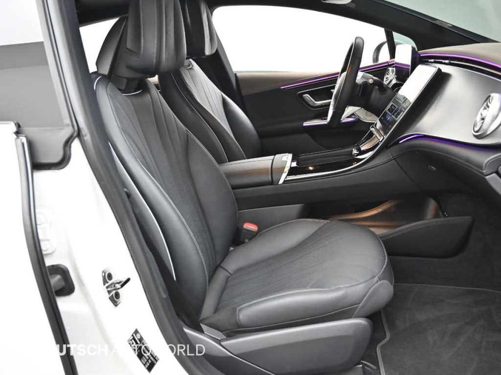 Mercedes-Benz EQE — photo 10