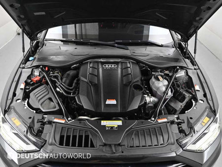 Audi A8 — photo 06