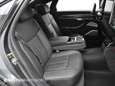 Audi A8 — photo 12