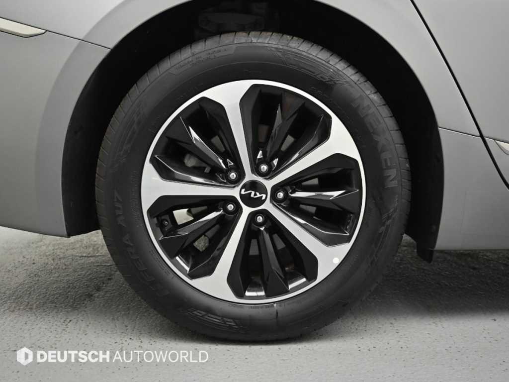 Kia K8 — photo 05