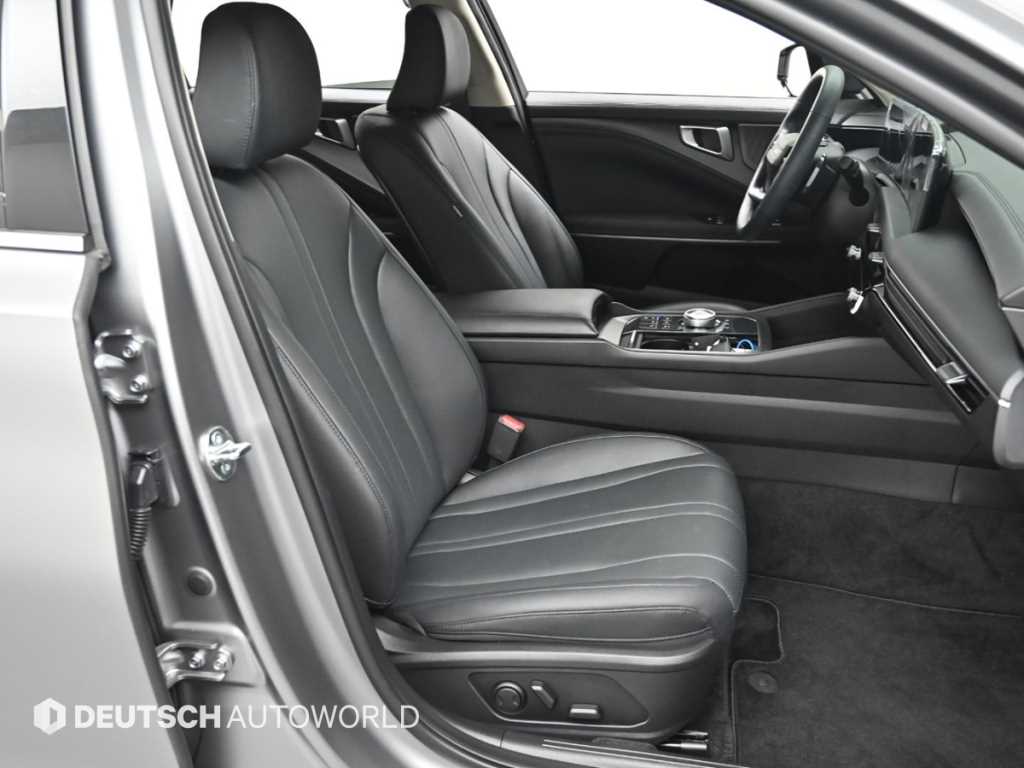 Kia K8 — photo 10