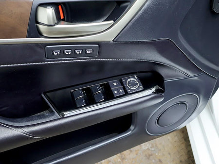 Lexus GS — photo 13