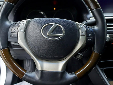 Lexus GS — photo 15