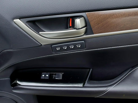 Lexus GS — photo 16