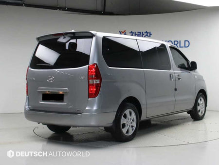 Hyundai Starex — photo 02