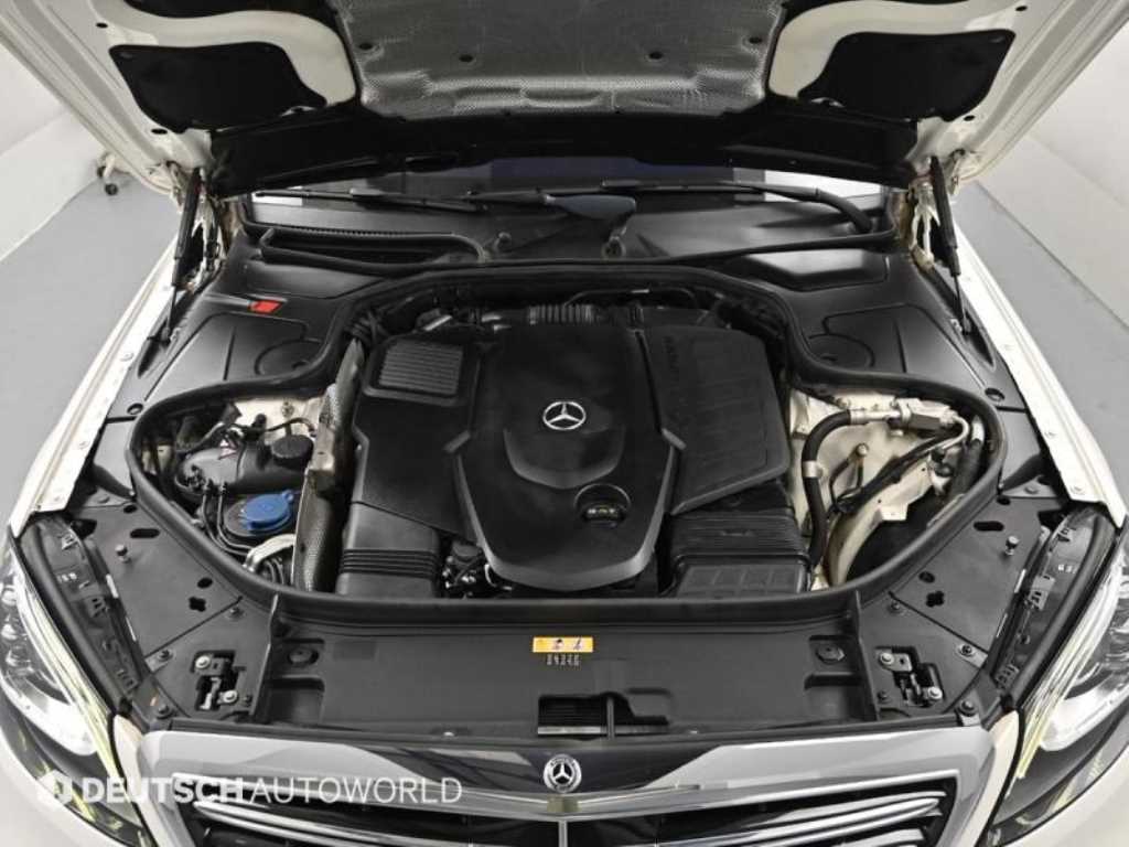 Mercedes-Benz S-Class — photo 07