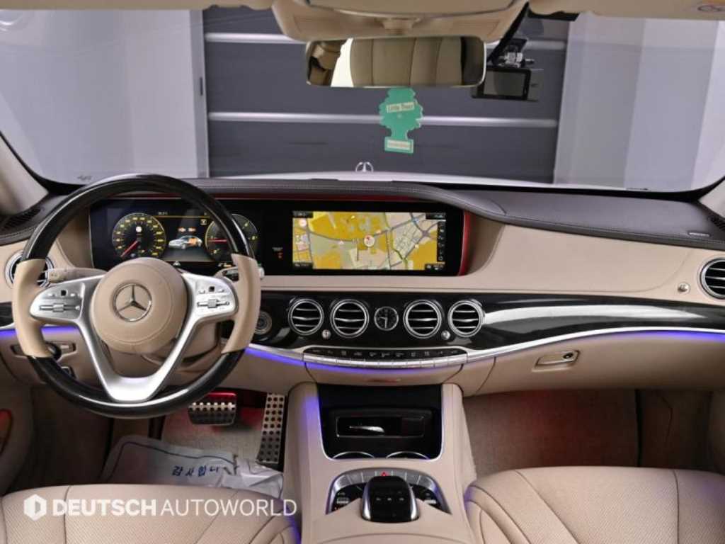 Mercedes-Benz S-Class — photo 08