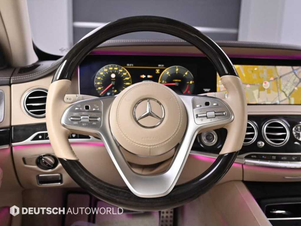 Mercedes-Benz S-Class — photo 14