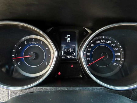 Hyundai Avante — photo 09
