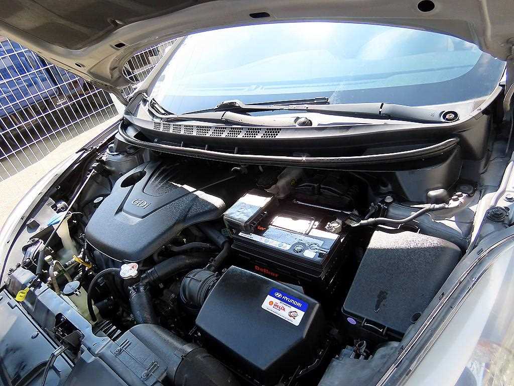 Hyundai Avante — photo 19