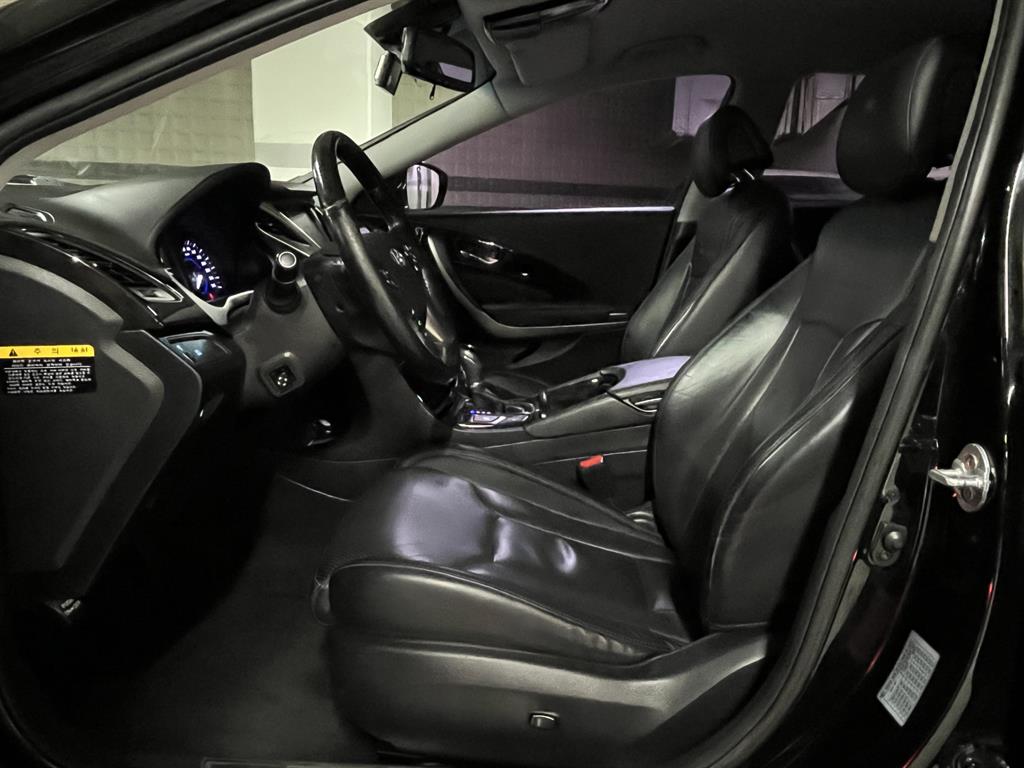 Hyundai Grandeur — photo 08