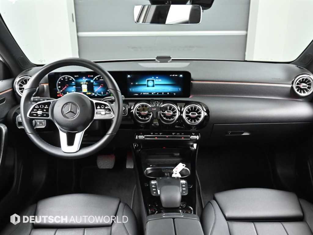 Mercedes-Benz A-Class — photo 07