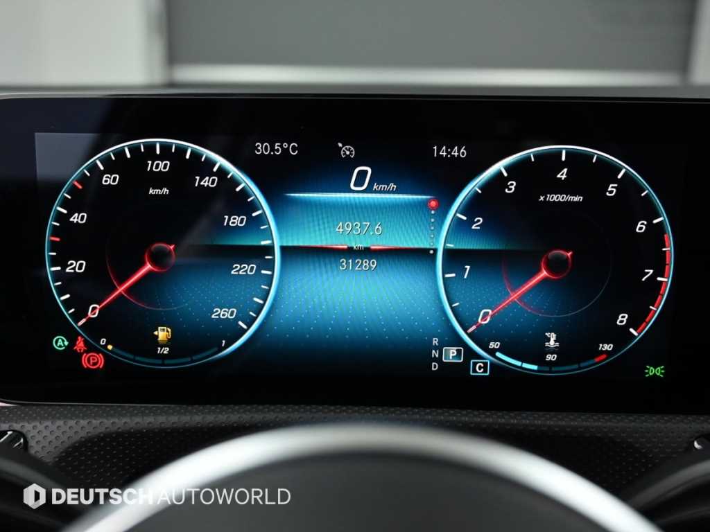 Mercedes-Benz A-Class — photo 08