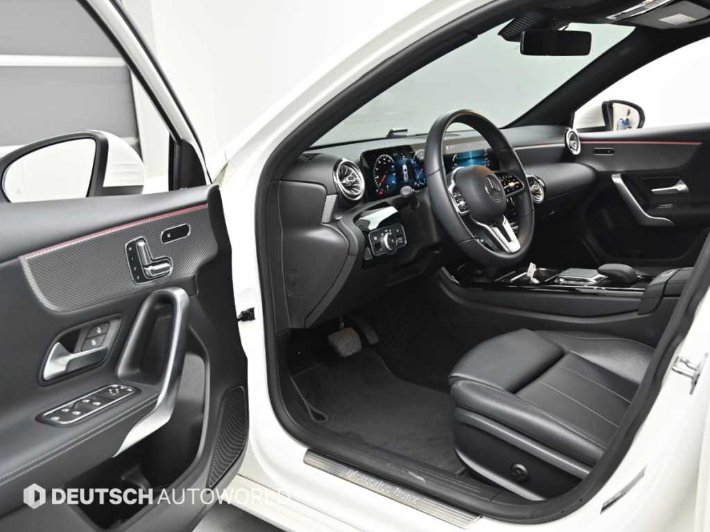 Mercedes-Benz A-Class — photo 11
