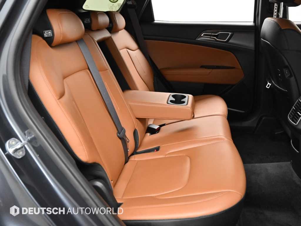 Kia Sportage — photo 12