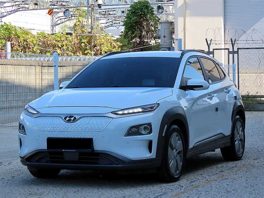 Hyundai Kona — photo 02