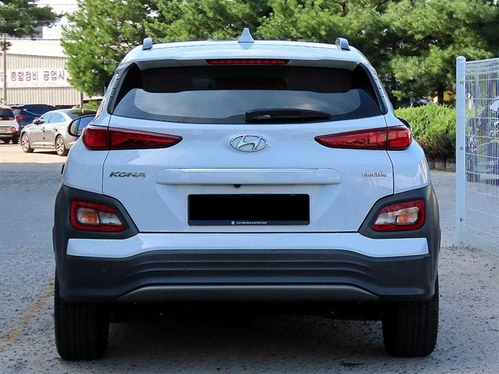 Hyundai Kona — photo 04