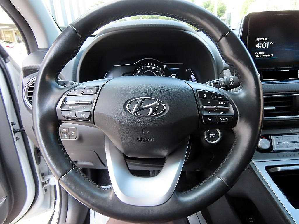 Hyundai Kona — photo 08