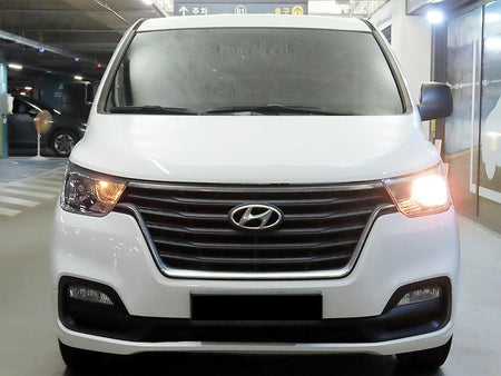 Hyundai Starex — photo 02
