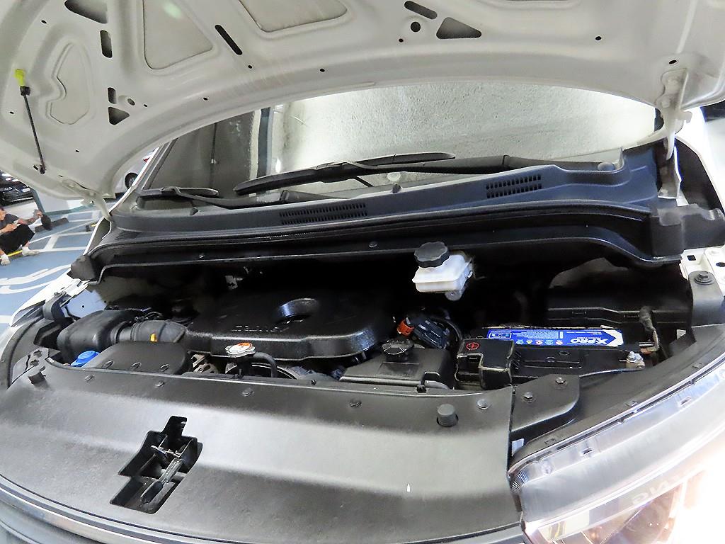 Hyundai Starex — photo 19