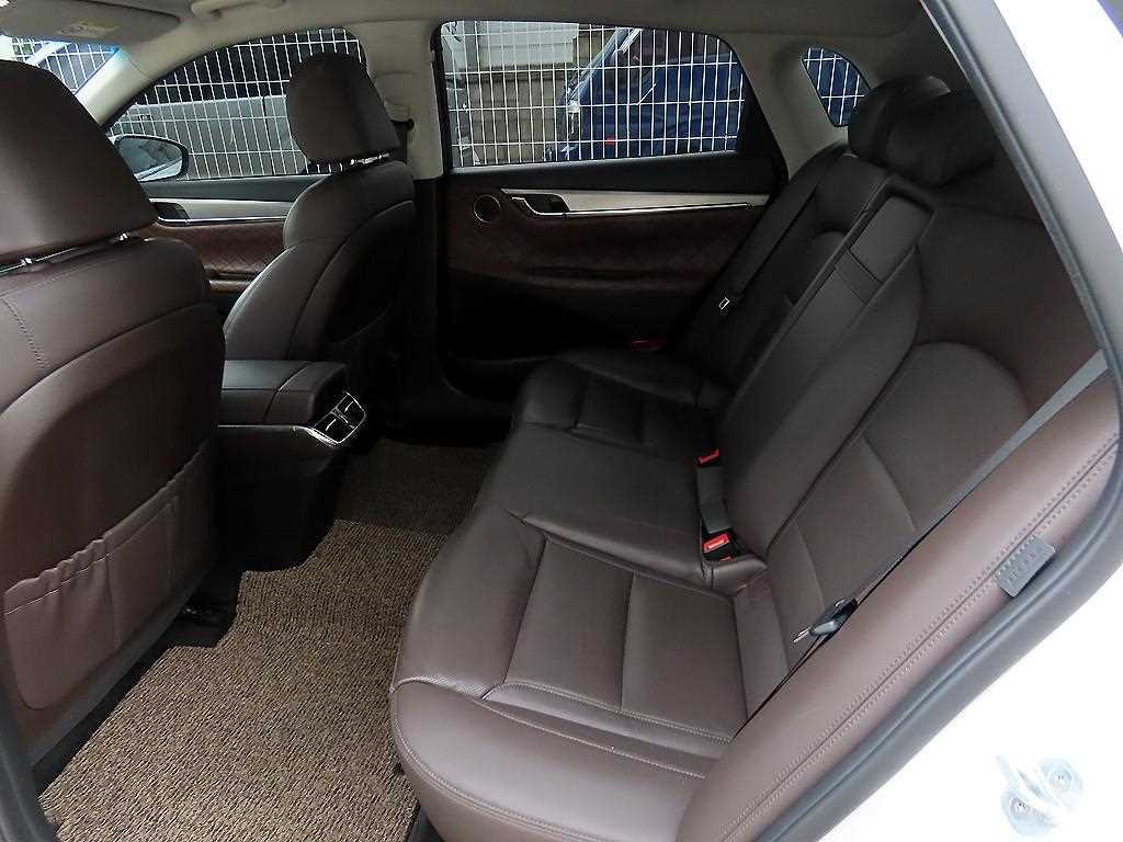 Hyundai Grandeur — photo 06