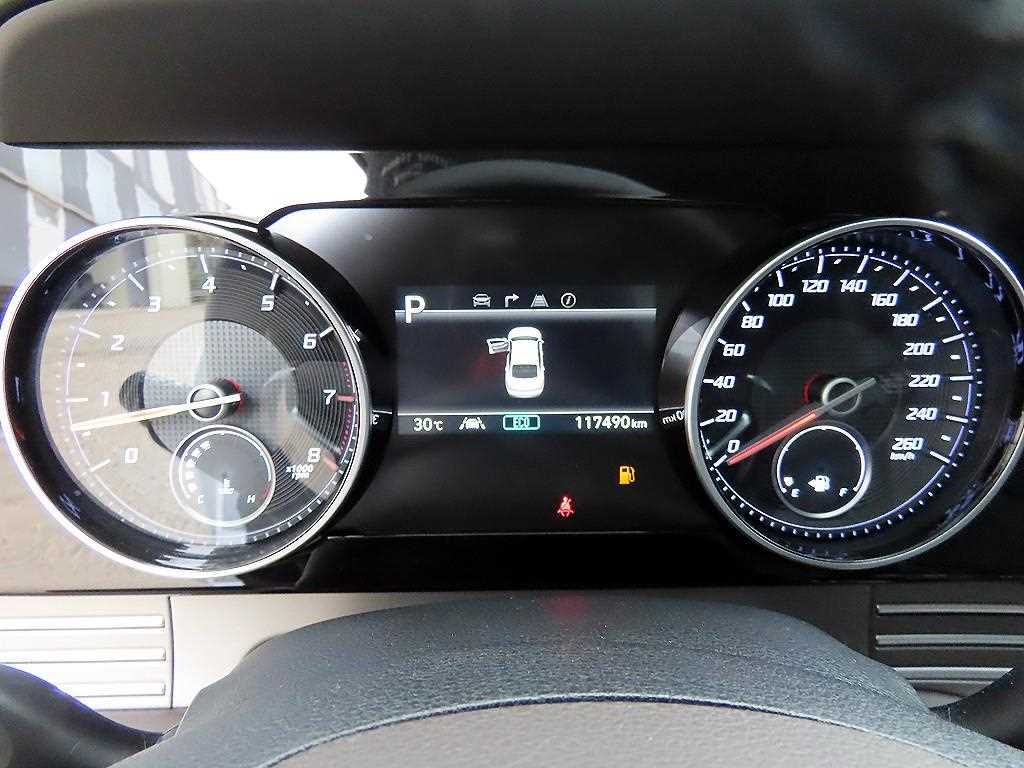 Hyundai Grandeur — photo 09