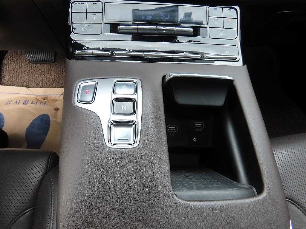Hyundai Grandeur — photo 10
