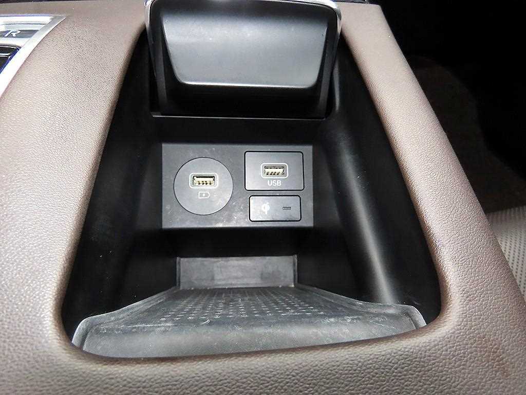 Hyundai Grandeur — photo 13