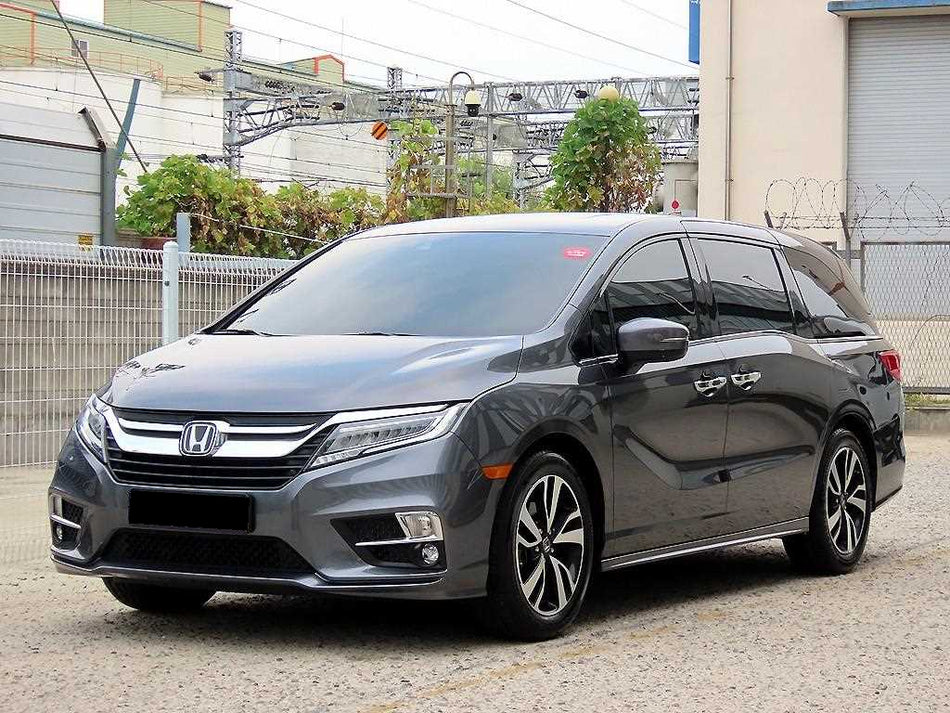 Honda Odyssey — photo 02