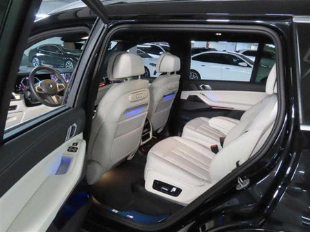 BMW X7 — photo 14
