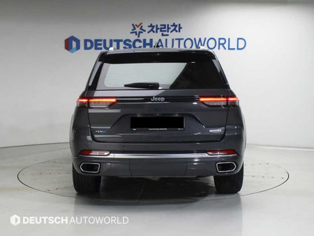 Jeep Cherokee — photo 04