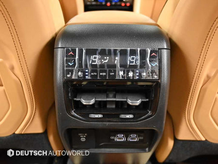 Jeep Cherokee — photo 16