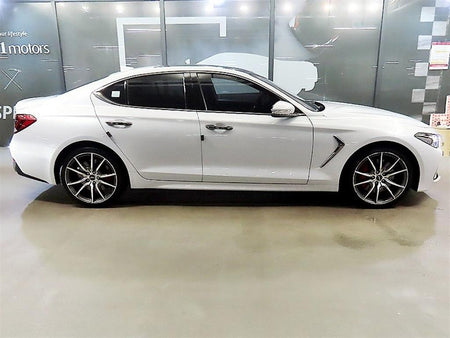 Genesis G70 — photo 03